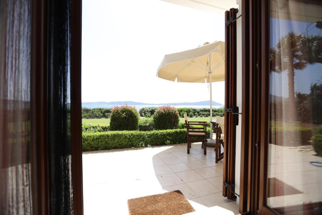 Seaside Gialova Apartment Pylos Exterior photo